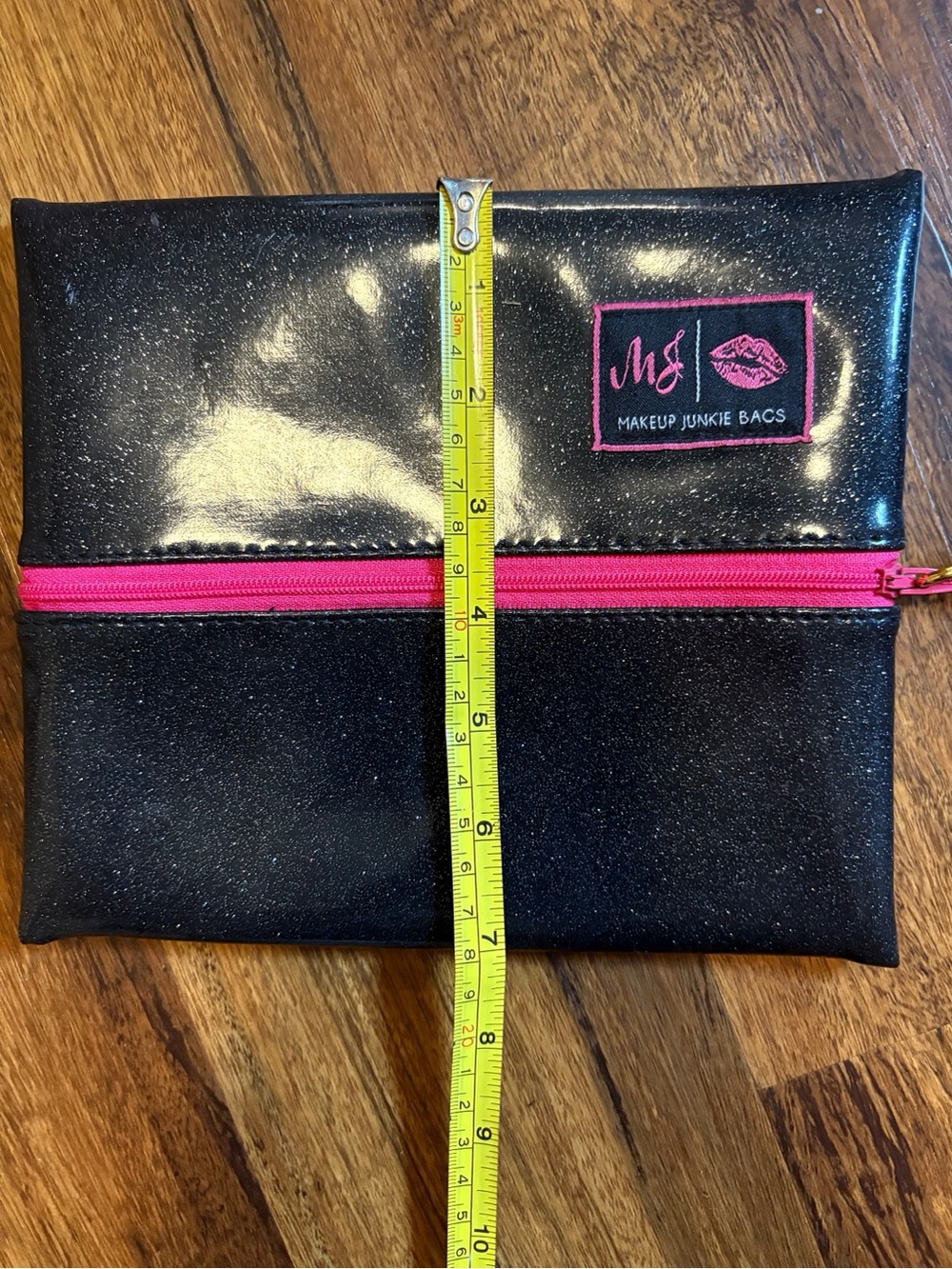 ♥️💖 Makeup Junkie Black & Silver Sparkle Bag & Removable Pink Tassel NWOT